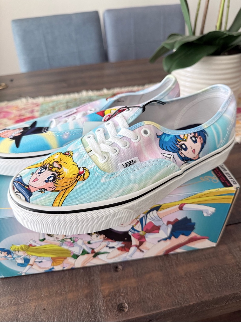 Vans x Sailor Moon Authentic Sneakers NWT Sz 9